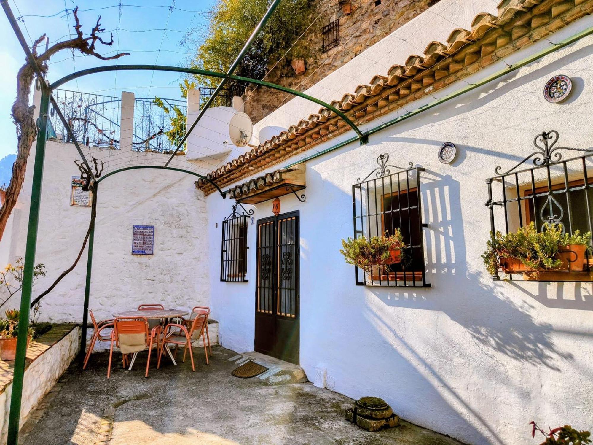 Cuevas El Abanico - Vtar Vivienda Turistica De Alojamiento Rural กรานาดา ภายนอก รูปภาพ